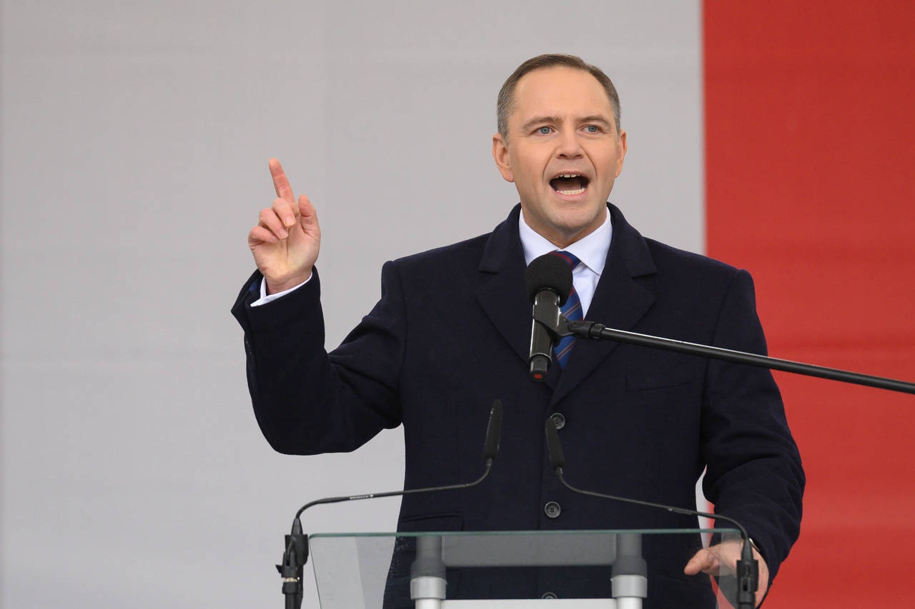 Голый Кароль Навроцкий.