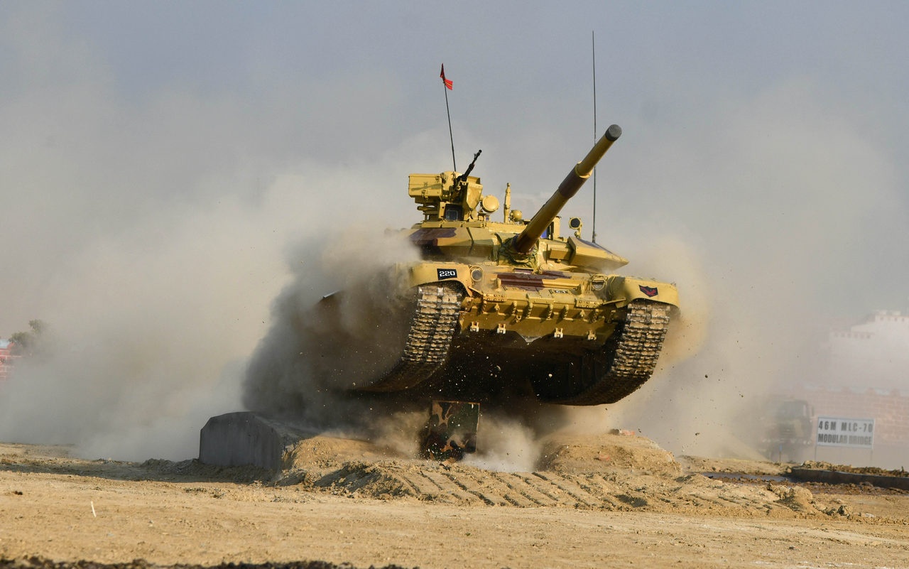 Многие годы российская военная техника служит в индийской армии.