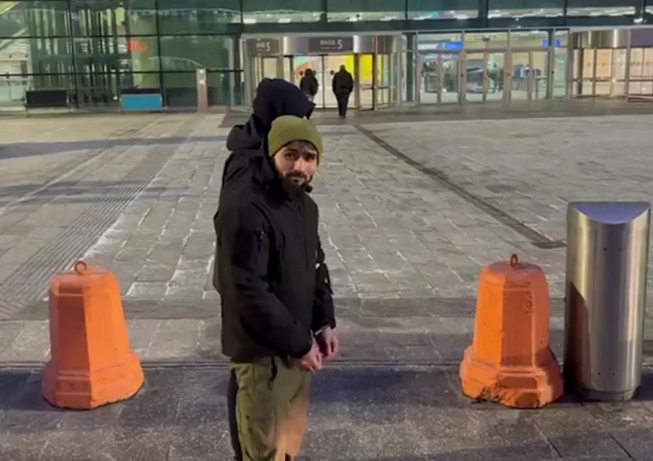 Этому выходцу из Центральной Азии закрыт въезд в Россию на 50 лет за экстремистские выступления и угрозы насилием.