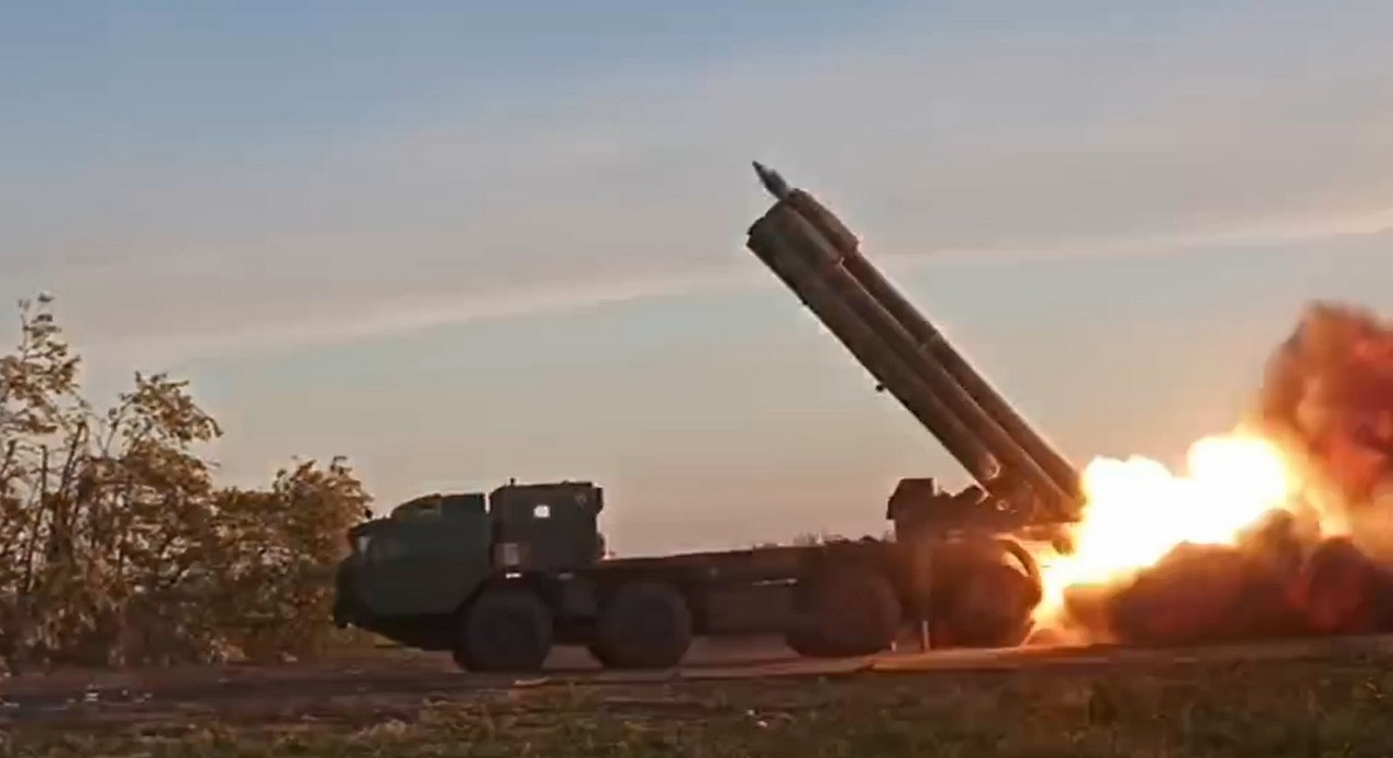 Удар возмездия наносит «Торнадо-С».