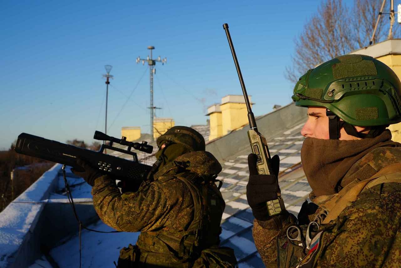 На военно-морской базе Балтфлота проведена тренировка по отражению атаки беспилотных летательных аппаратов.