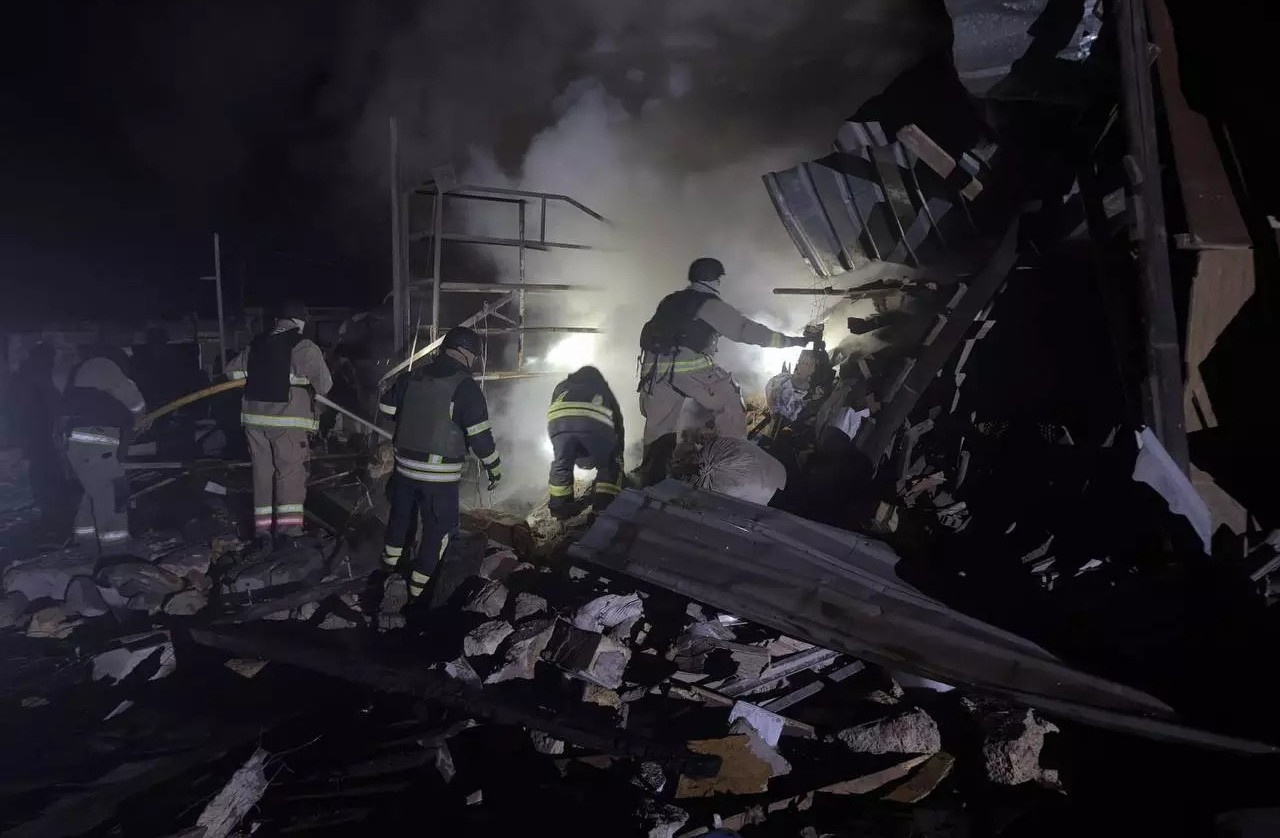 Попадание в промышленный объект в Запорожской области.