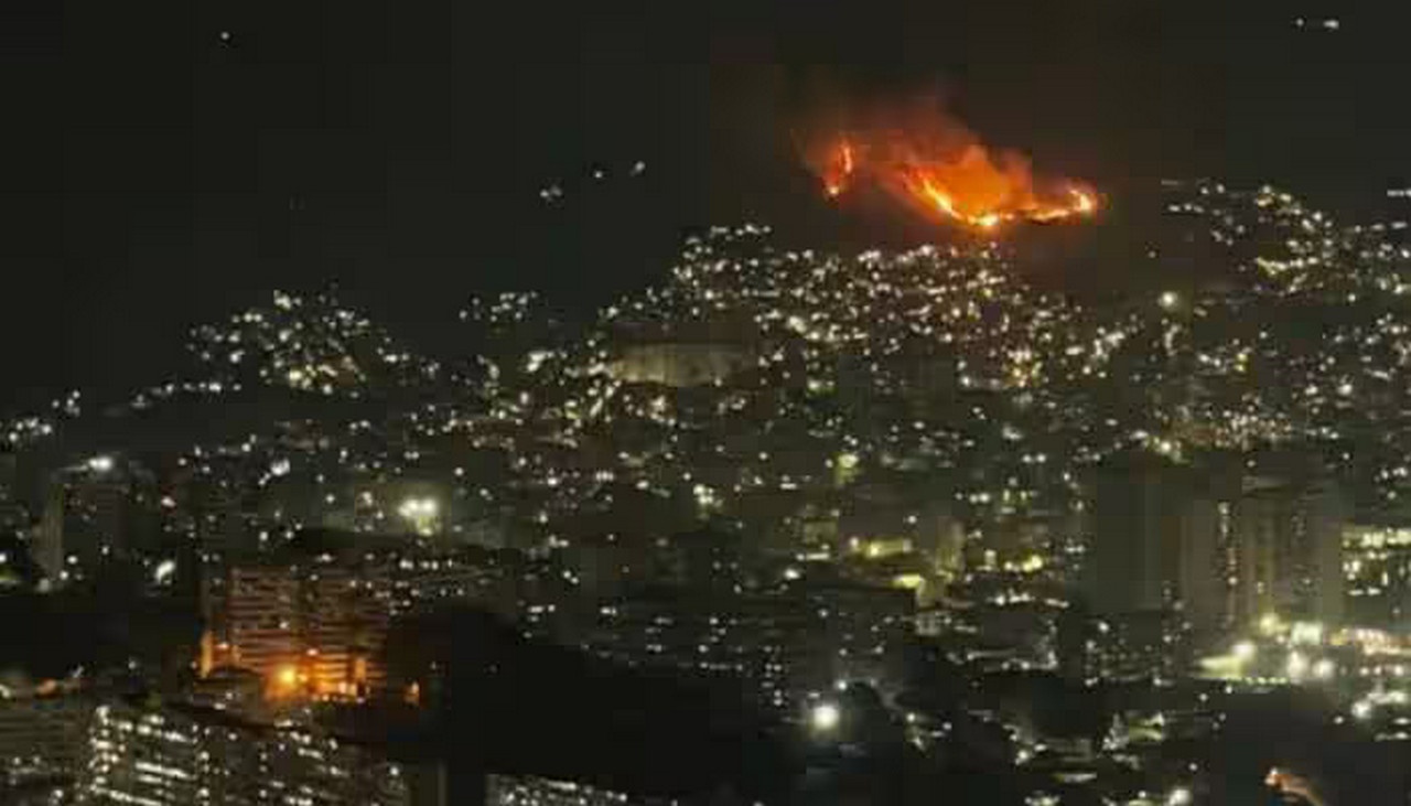 Американские ночные удары по Каракасу.