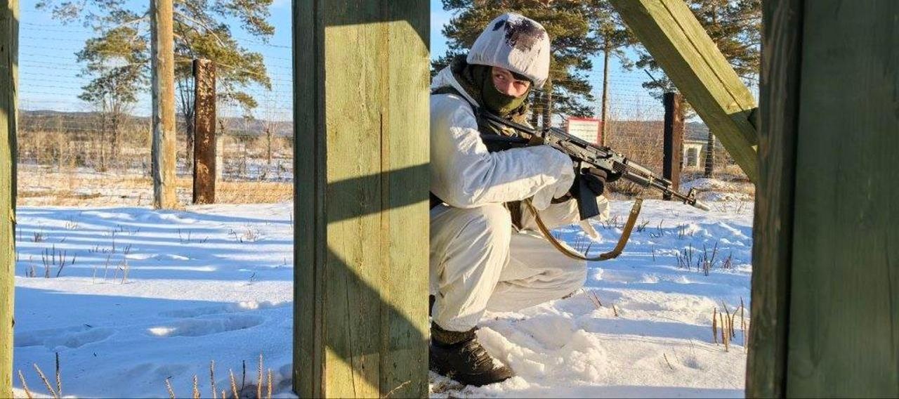На полосе препятствий.