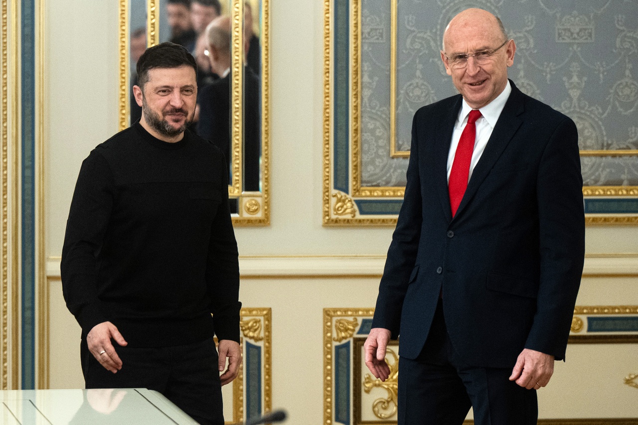 Британец Хили пообещал Зеленскому супердальнобойные ракеты.