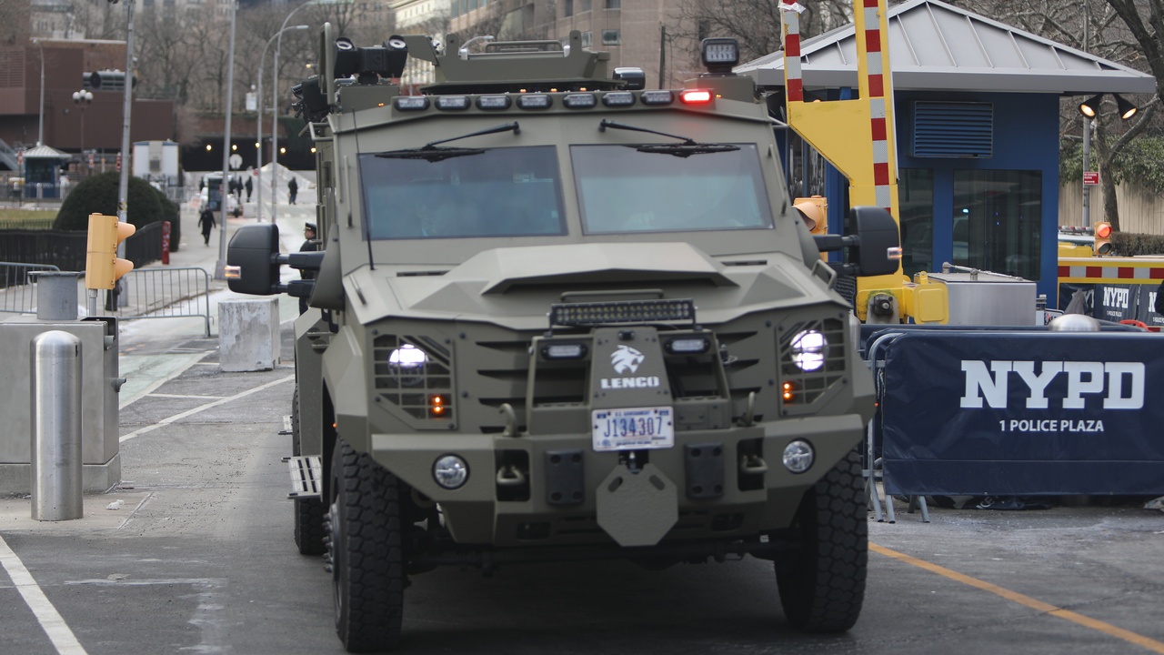 Мадуро виновен лишь в том, что стоял на пути у Трампа, рвущегося к чужой нефти