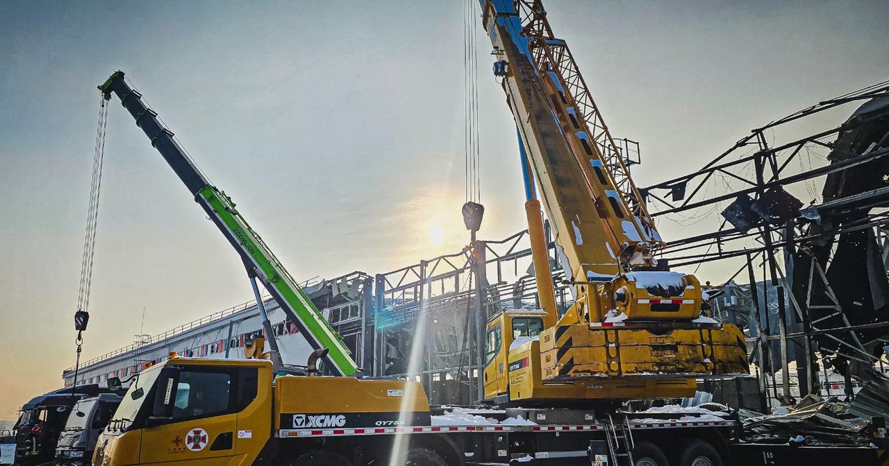 В Харьковской области ликвидируют последствия удара по почтовому терминалу, который использовался в интересах ВСУ.