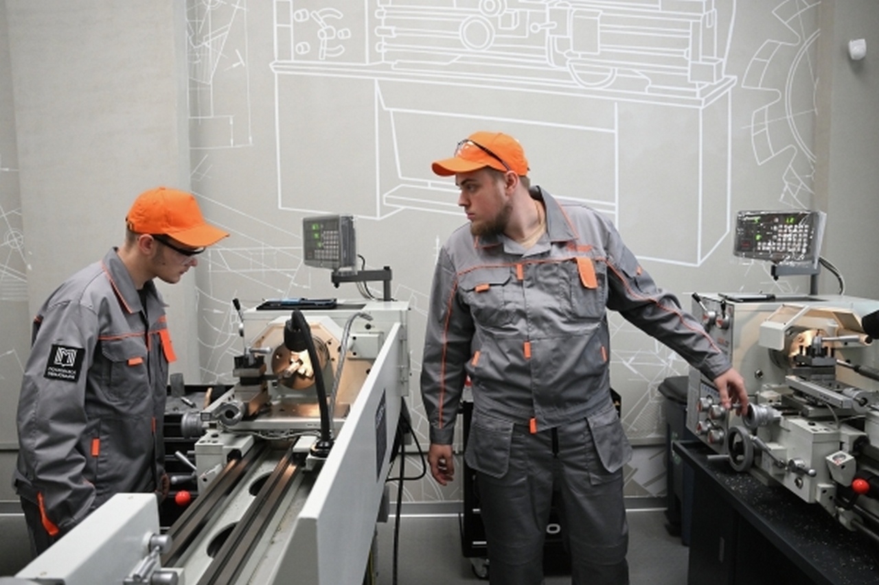 Оборонно-промышленному комплексу нужны квалифицированные кадры.