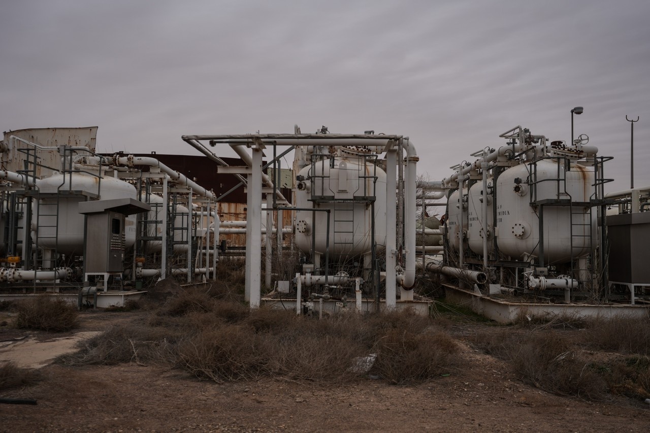 Аль-Омар - крупнейшее нефтяное месторождение в стране - вернулось под контроль Дамаска.