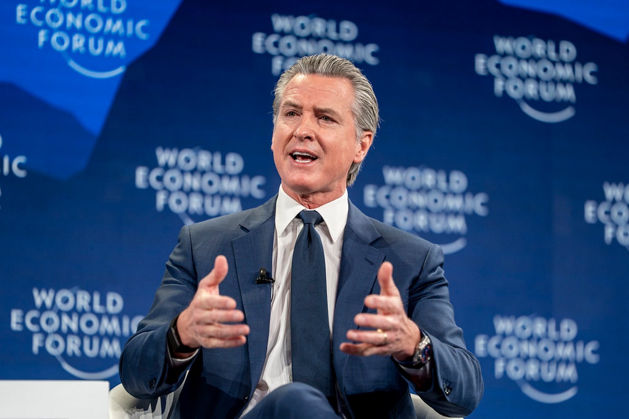 Губернатор Калифорнии Гэвин Ньюсом - основной кандидат в президенты от демократов на сегодня.