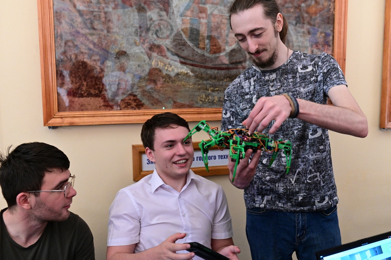 Талантливая молодёжь Донбасса.