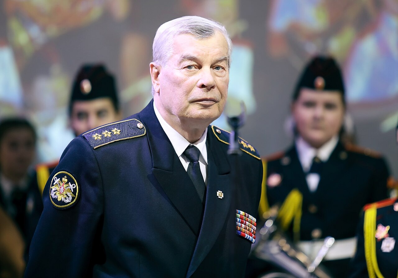 Валентин Егорович Селиванов.