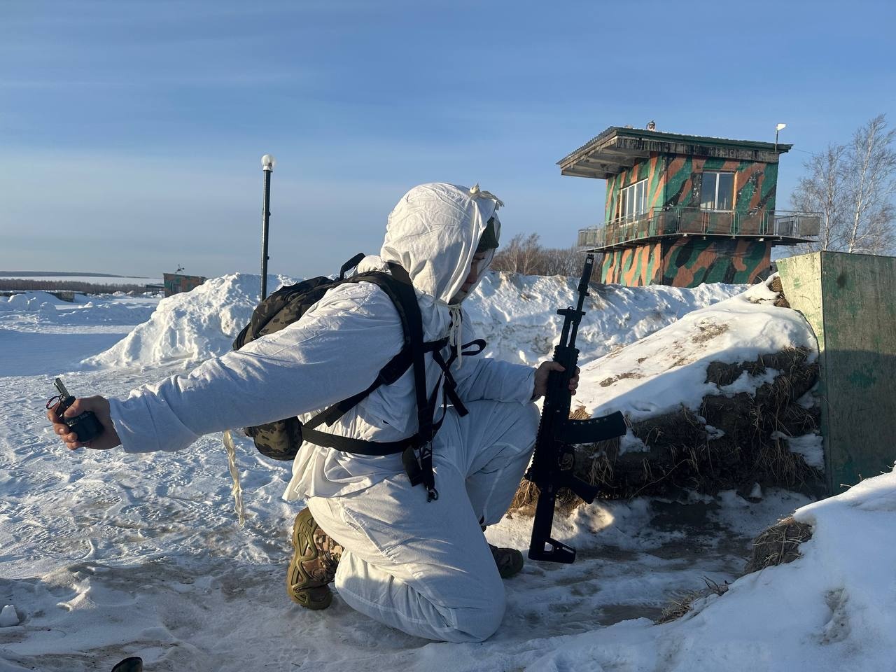 В мотострелковых подразделениях Амурского общевойскового объединения ВВО провели тренировку в метании ручных гранат.