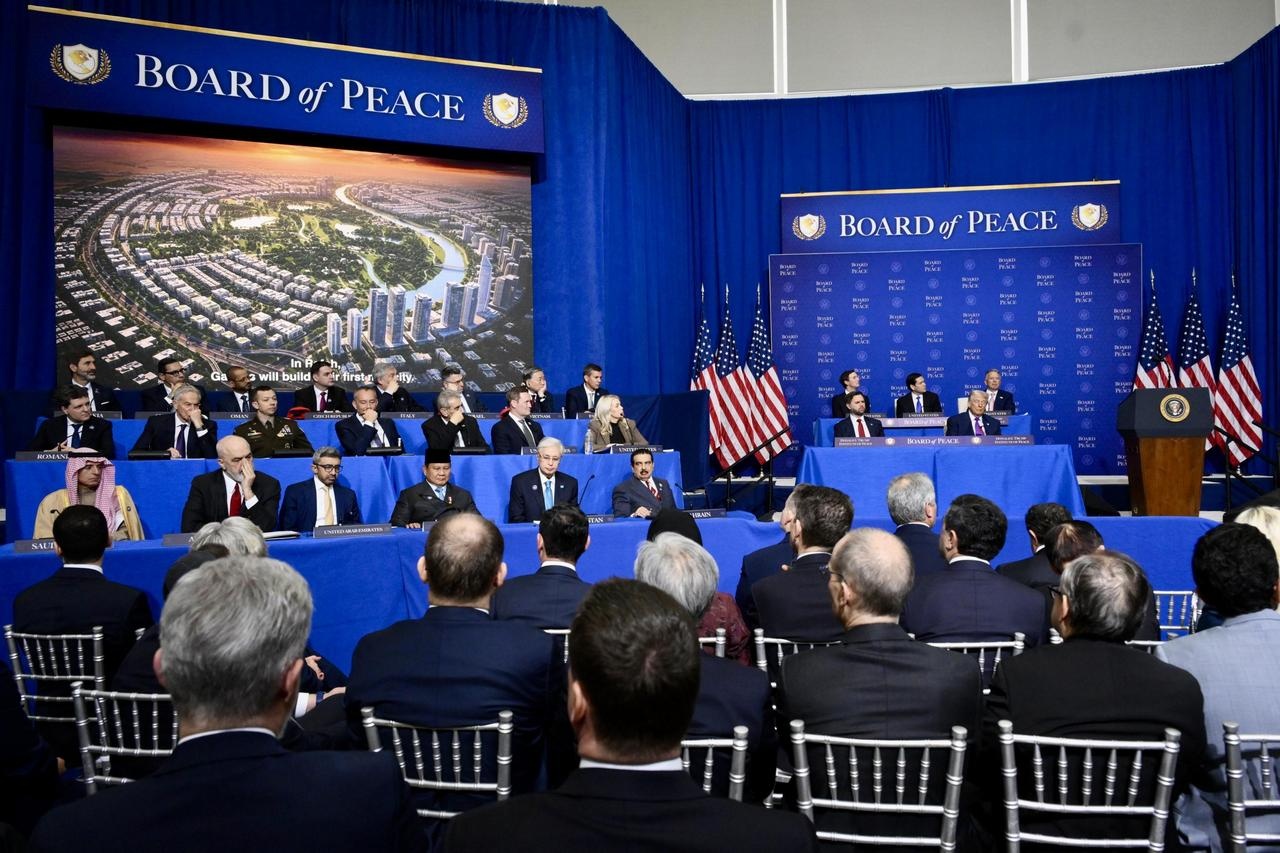 На первом заседании «Совета мира» собрались те, у кого был лишний миллиард долларов на затею Трампа.