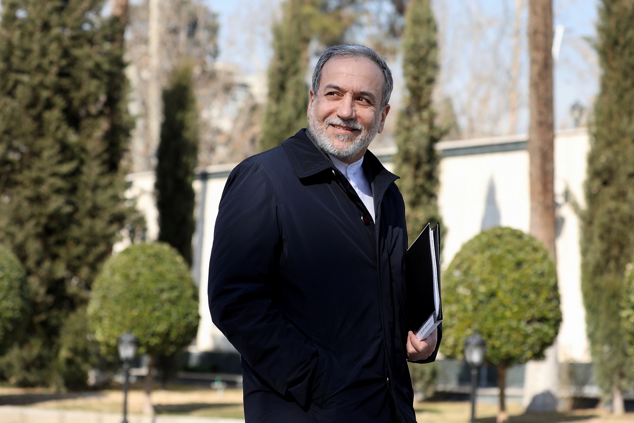 Иранский министр иностранных дел Аббас Аракчи отметил «значительный прогресс» в диалоге с США.