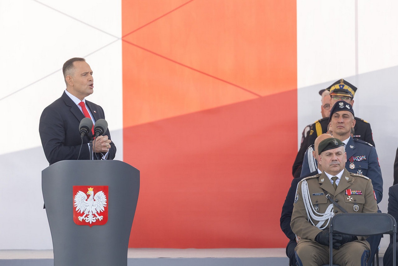 Воинственный пан президент хочет сделать Польшу первой в списке ответного удара.