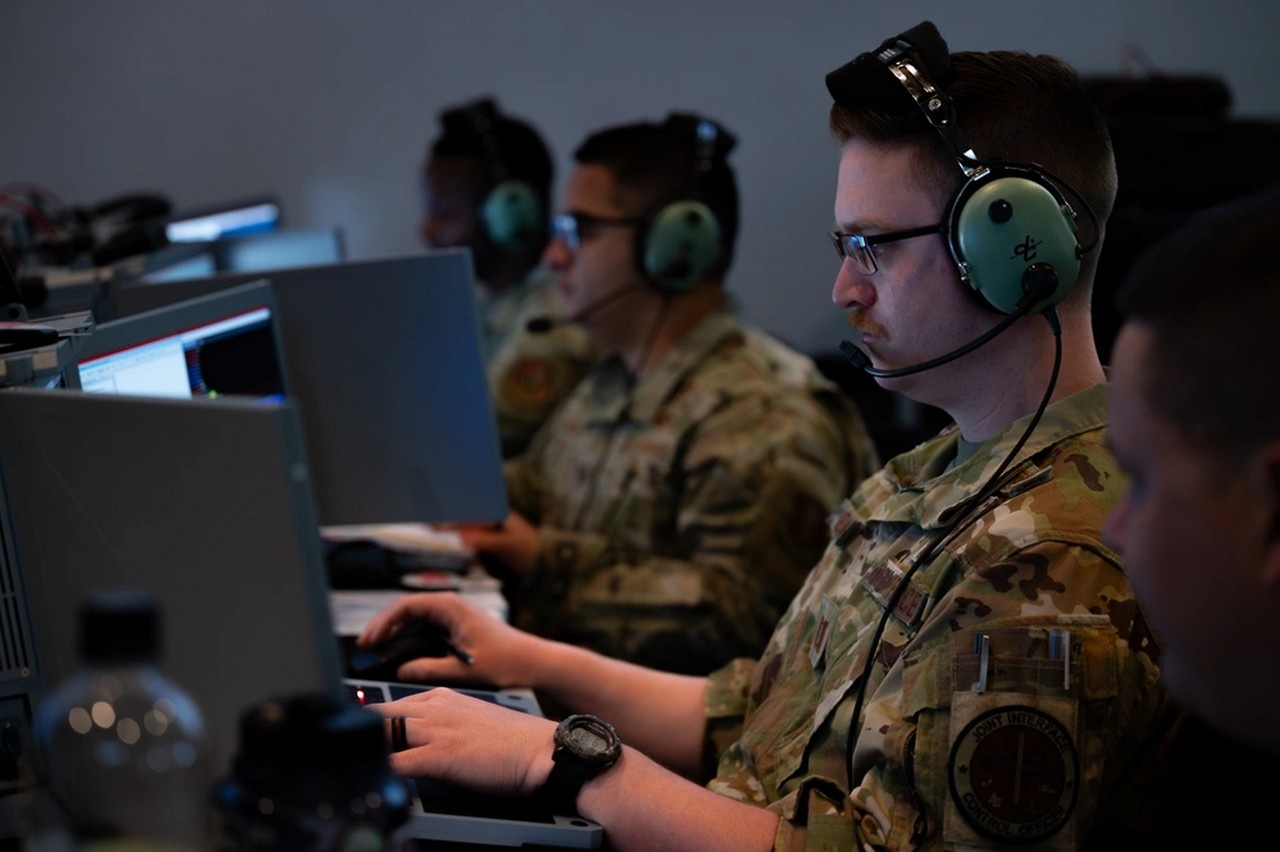 Задача ИИ: бить по целям, «законность» которых определяют генералы и президенты.