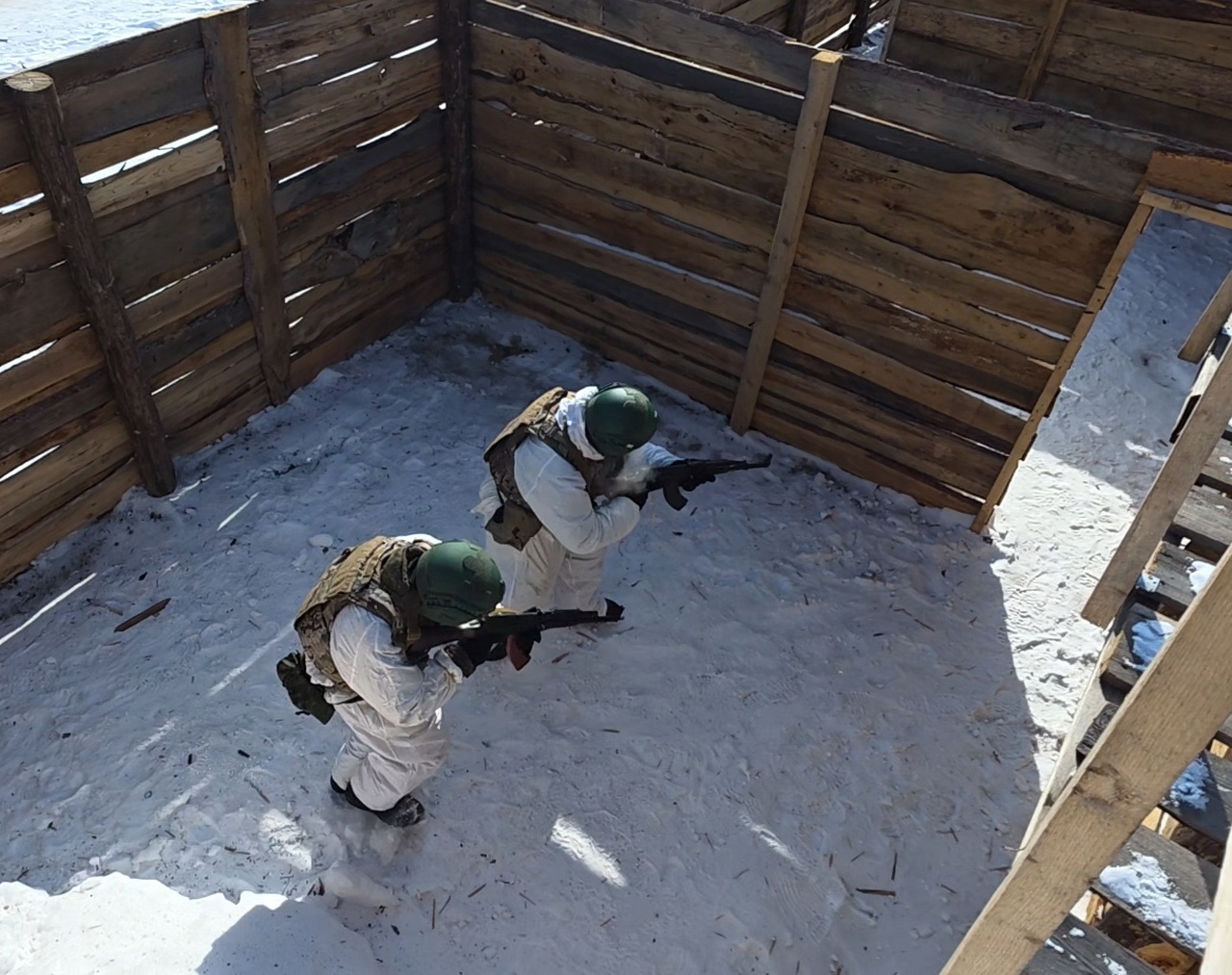 Занятия на специальном тактическом городке проведены с военнослужащими мотострелкового подразделения Амурского общевойскового объединения ВВО.