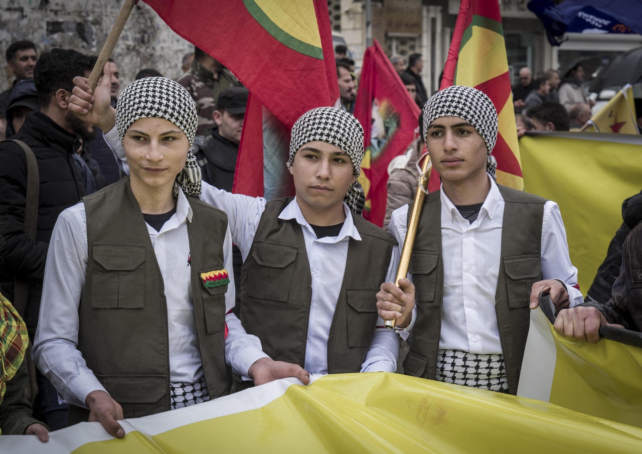 Курдская молодёжь.