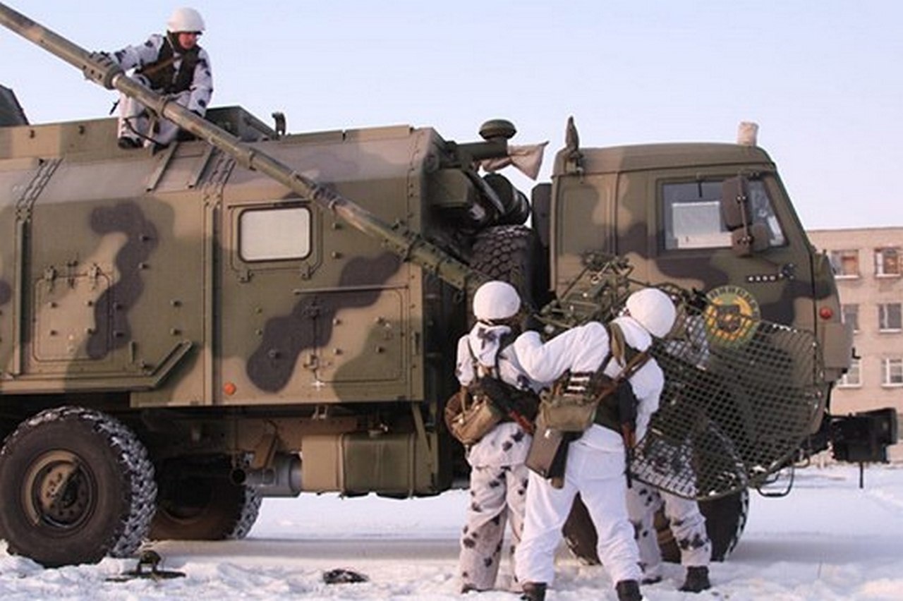 Связисты ЦВО отработали создание различных каналов связи на занятии в Новосибирской области.