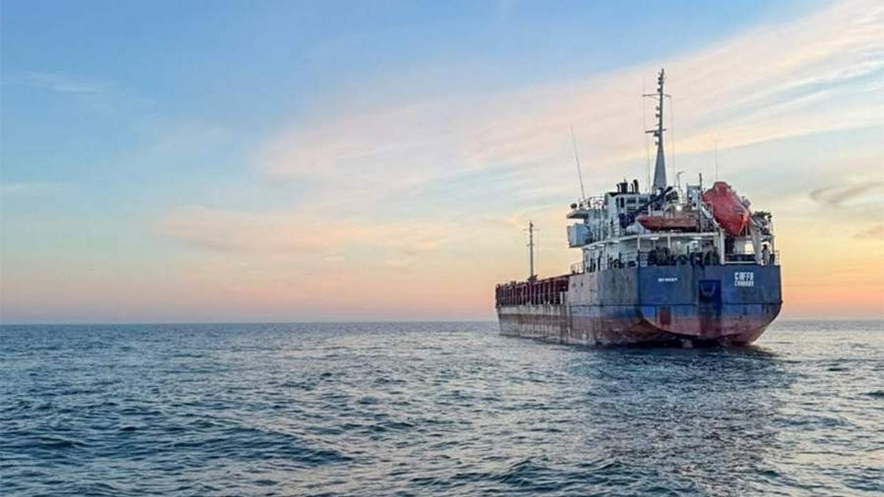 Задержание шведской береговой охраной сухогруза Caffa можно расценивать как акт пиратства.