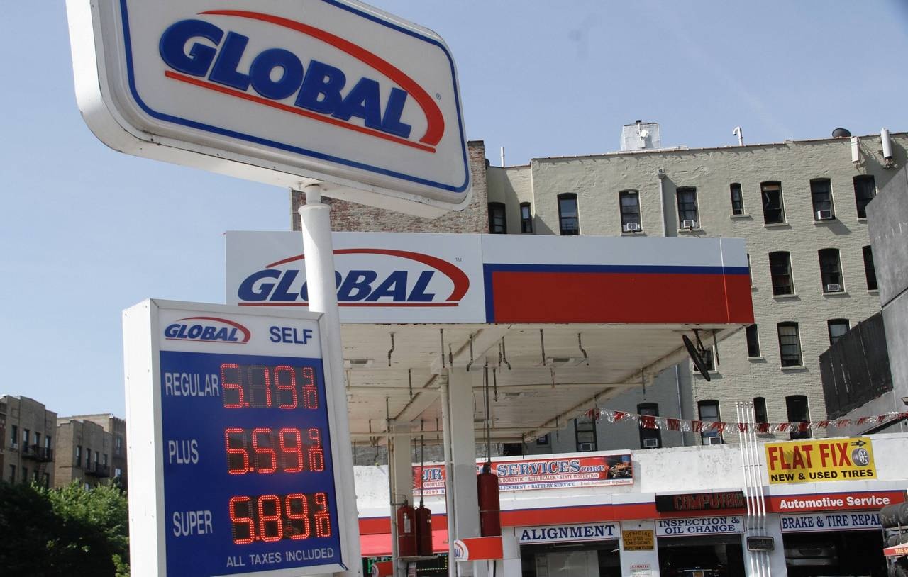 Цены на заправке в Нью-Йорке, 15 марта 2026 г.