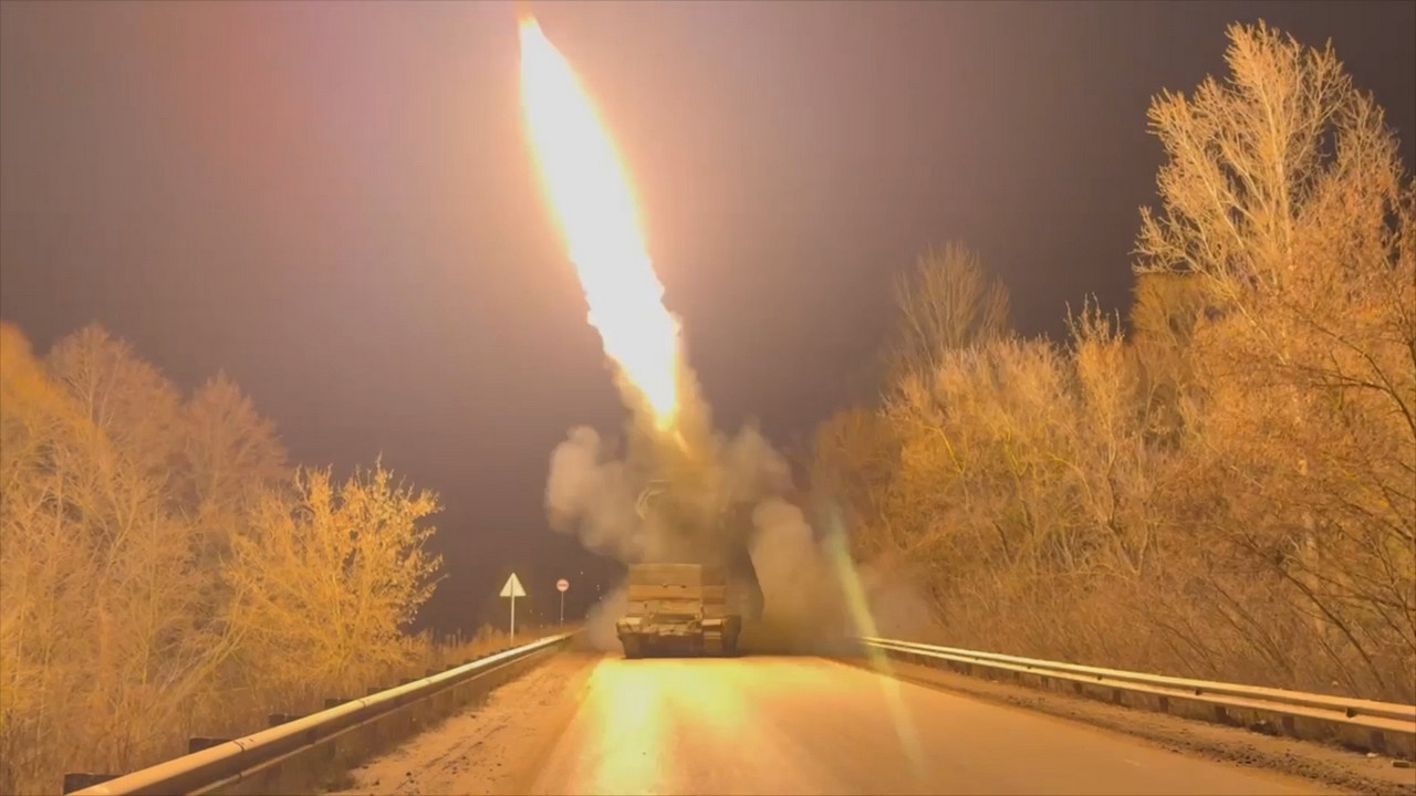 Экипаж ТОС-1А «Солнцепёк» группировки войск «Север» уничтожил позиции ВСУ.