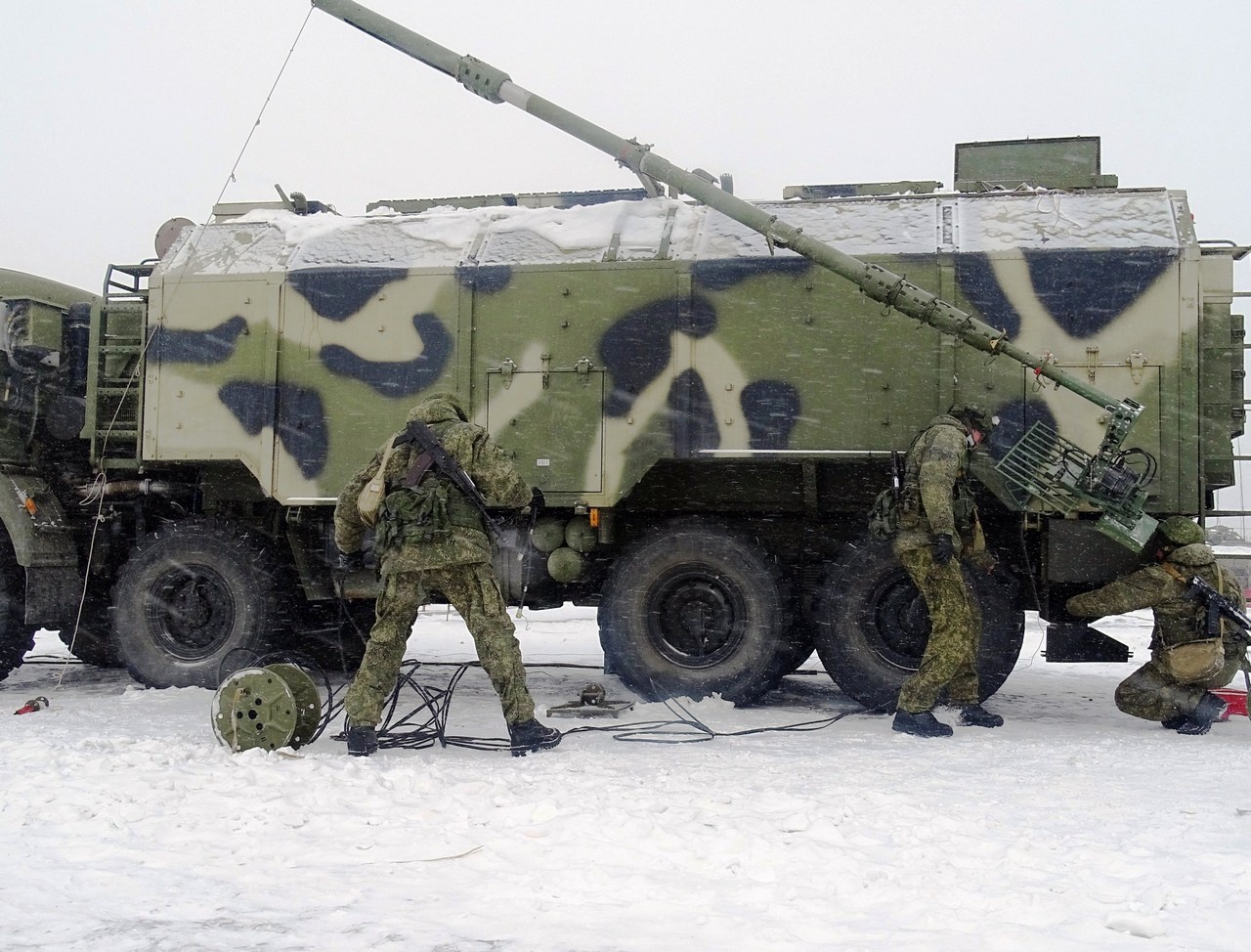 Тренируются связисты. Приморье.