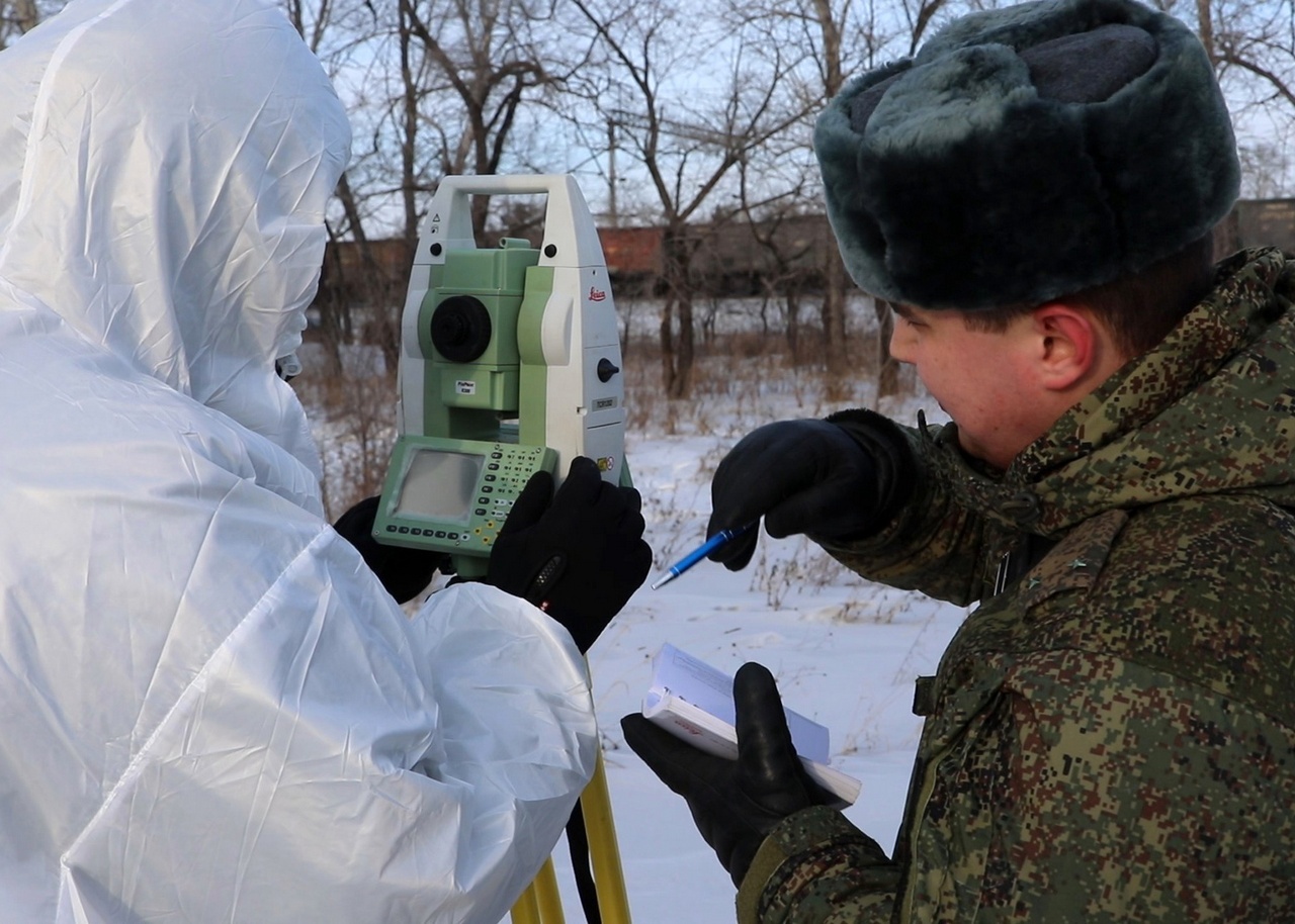 Топографы Восточного военного округа провели специальные занятия на полигоне в Приморье.