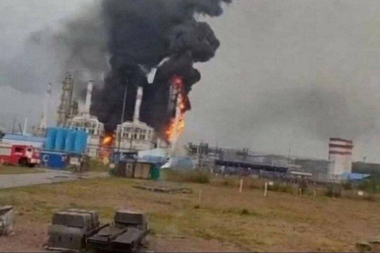 Пожар на терминале в Усть-Луге.