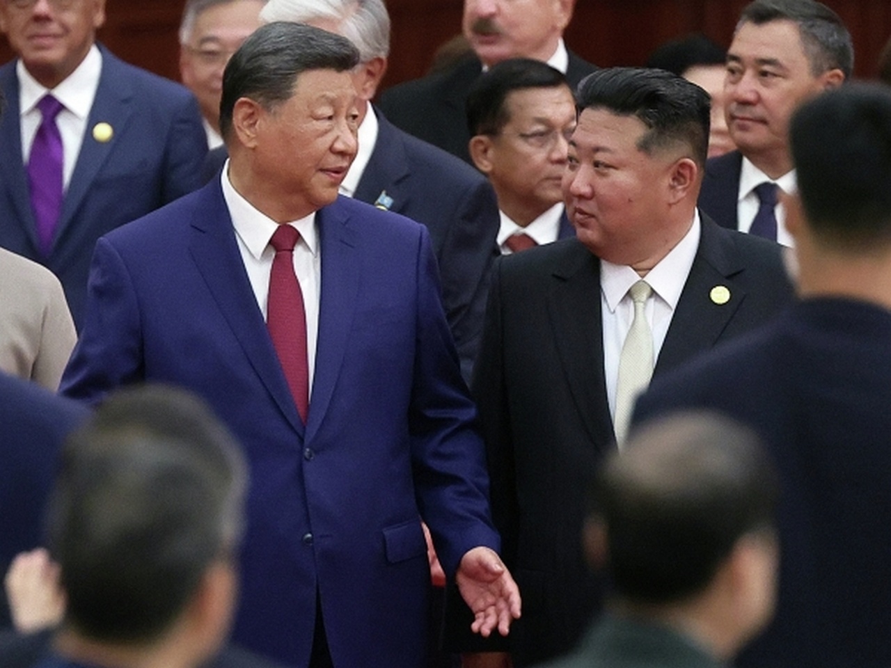 Китай активно сотрудничает со своим соседом.