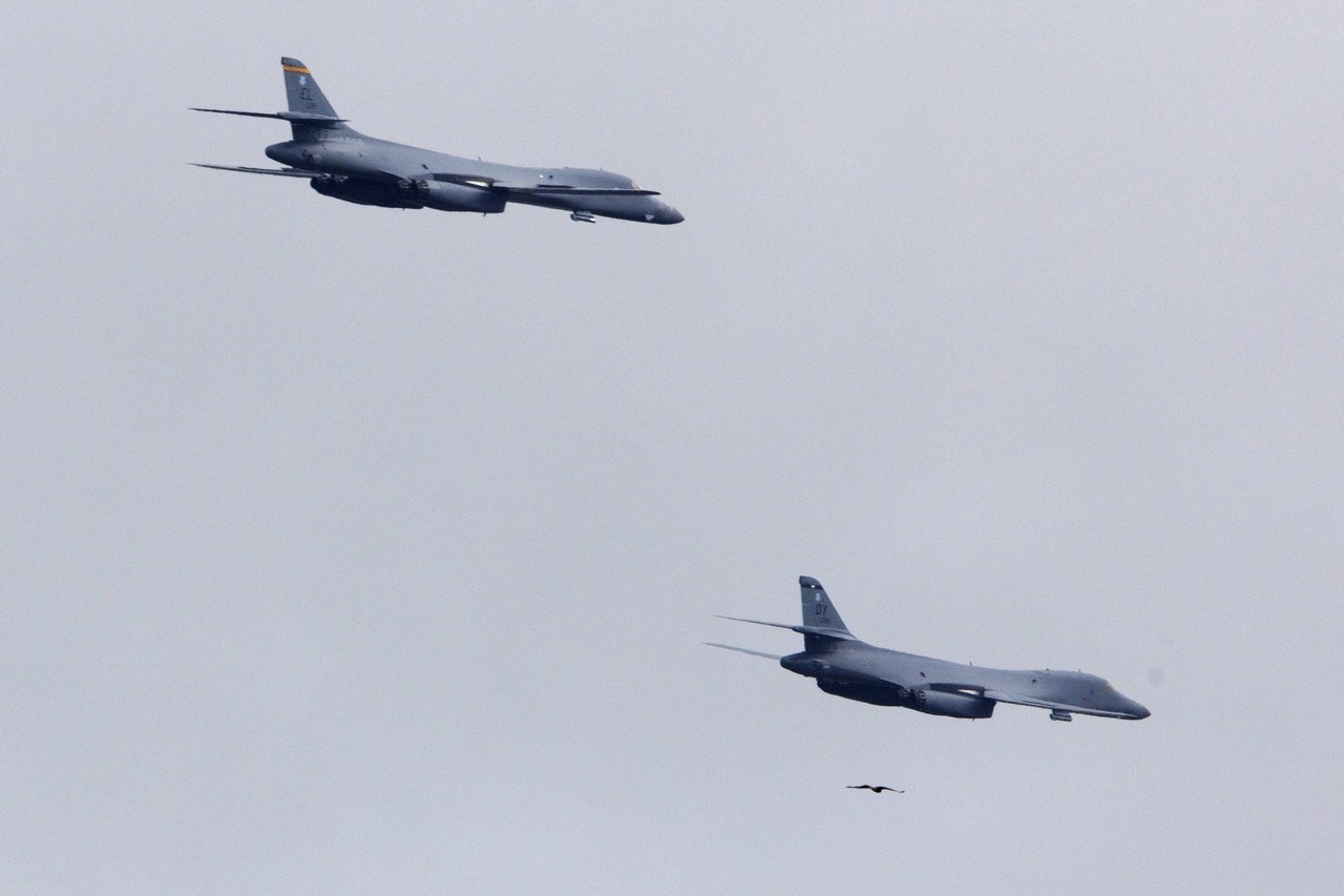 С английской базы RAF Fairford ВВС США выполняли удары по Ирану бомбардировщиками B1 в рамках операции «Эпическая ярость».