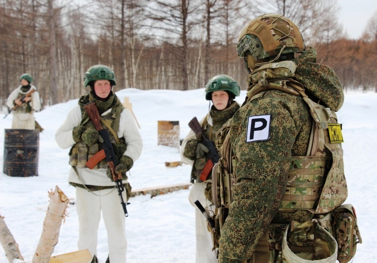 Военнослужащие ВВО на Сахалине обучаются тактике действий при захвате опорных пунктов «противника».