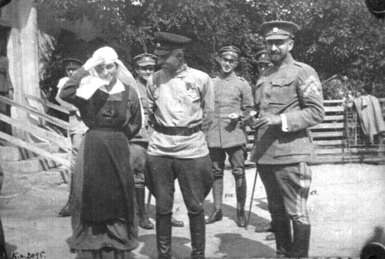 Пётр Болбочан (справа, на переднем плане), 1918 год.