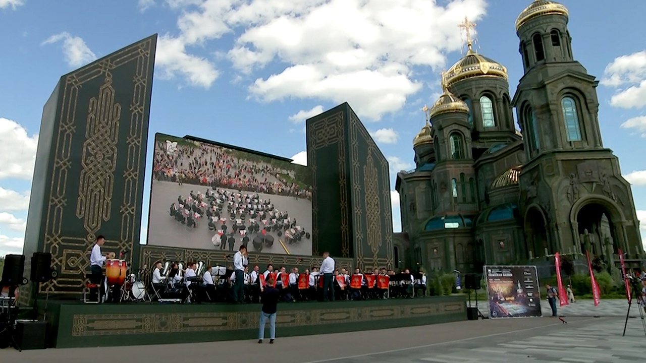 Патриот церковь фото Последние новости - В парке "Патриот" выступили оркестр Росгвардии и Московский 