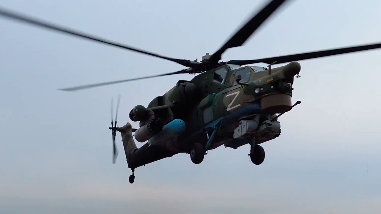 Экипажи Ми-28Н уничтожили пункт управления и украинскую бронетехнику в ...