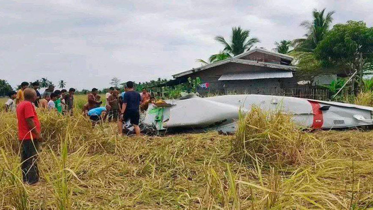 Тела четырех погибших извлекли из-под обломков в городе Ампатуан. 