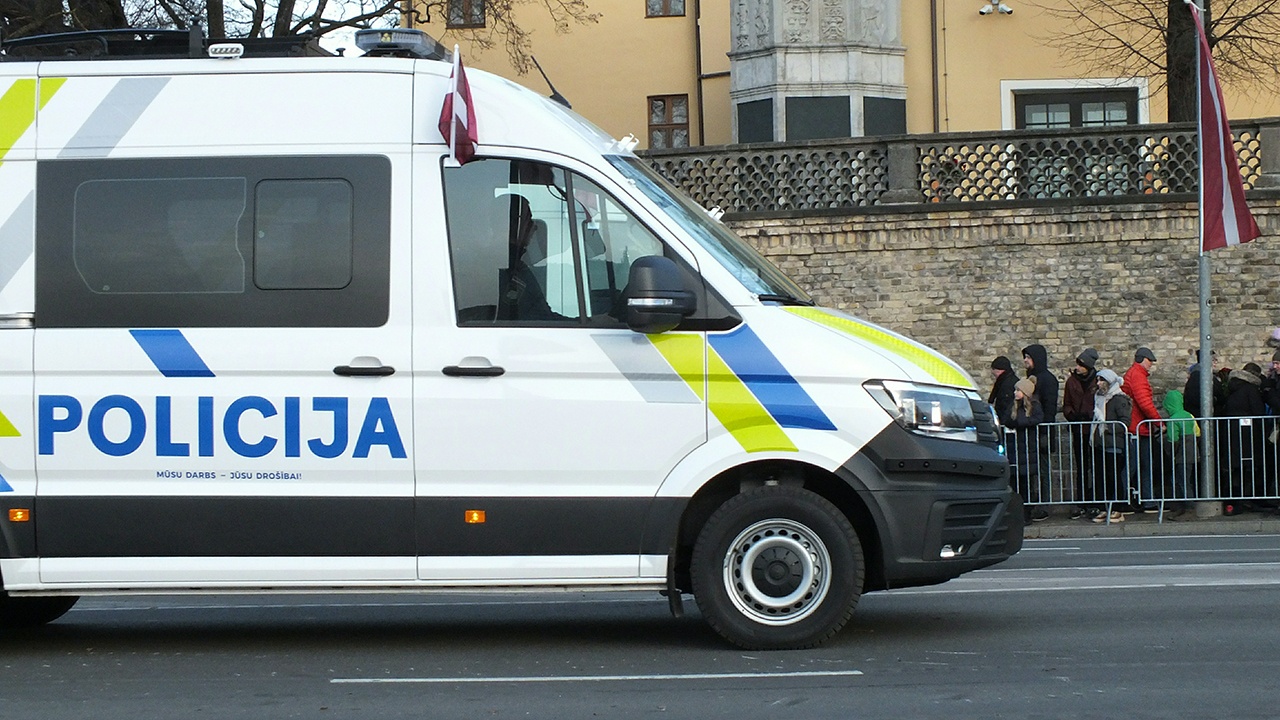 В Литве и Латвии заявили, что расследуют инцидент с морским кабелем