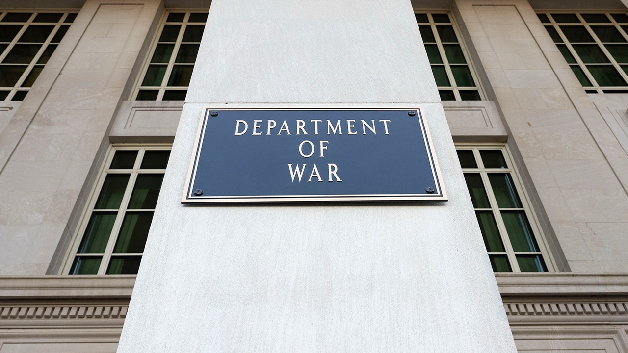 В Конгрессе США потребовали от Пентагона гарантий мгновенного отключения ИИ