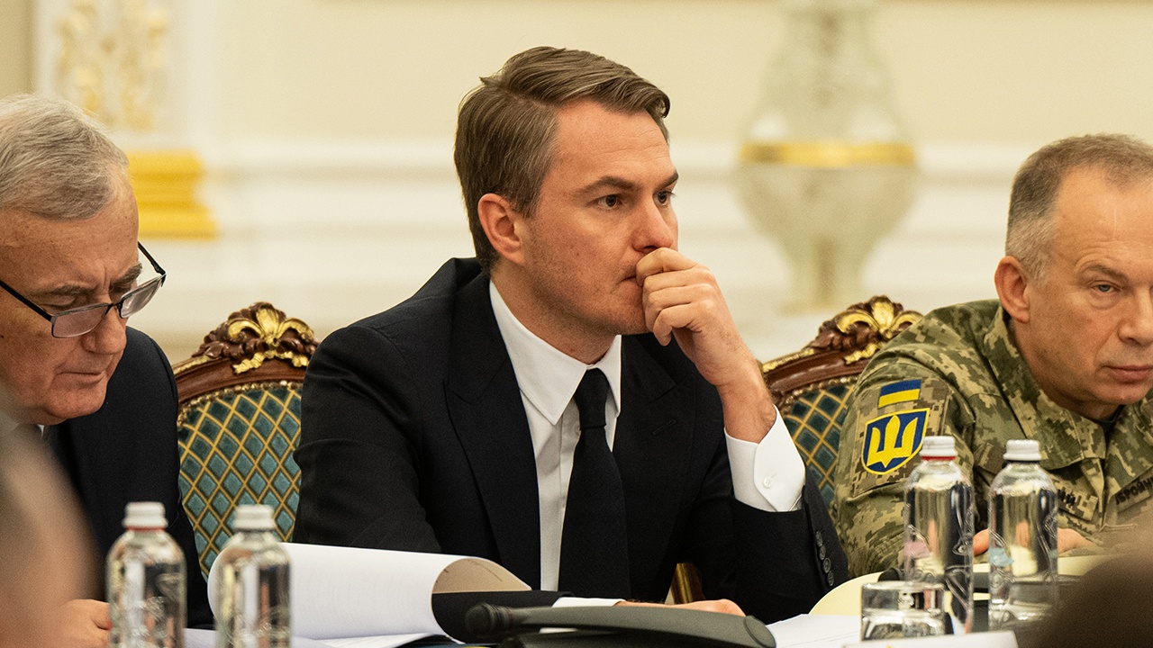 Зеленский потребовал уволить генпрокурора Украины Кравченко