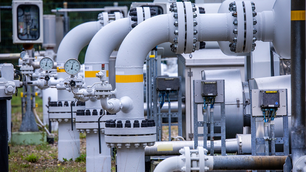 Россия временно прекратит поставки газа в Армению с 15 сентября