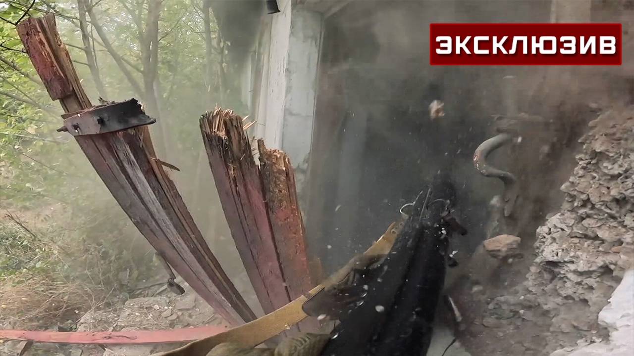 Мотострелки-гвардейцы 35-й бригады показали штурм от первого лица 
