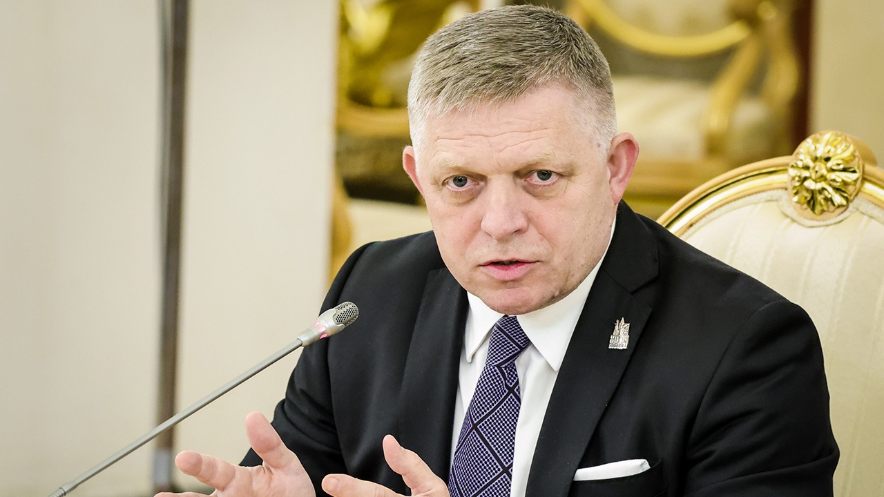 Фицо: идет поиск предлога для конфликта между НАТО и Россией