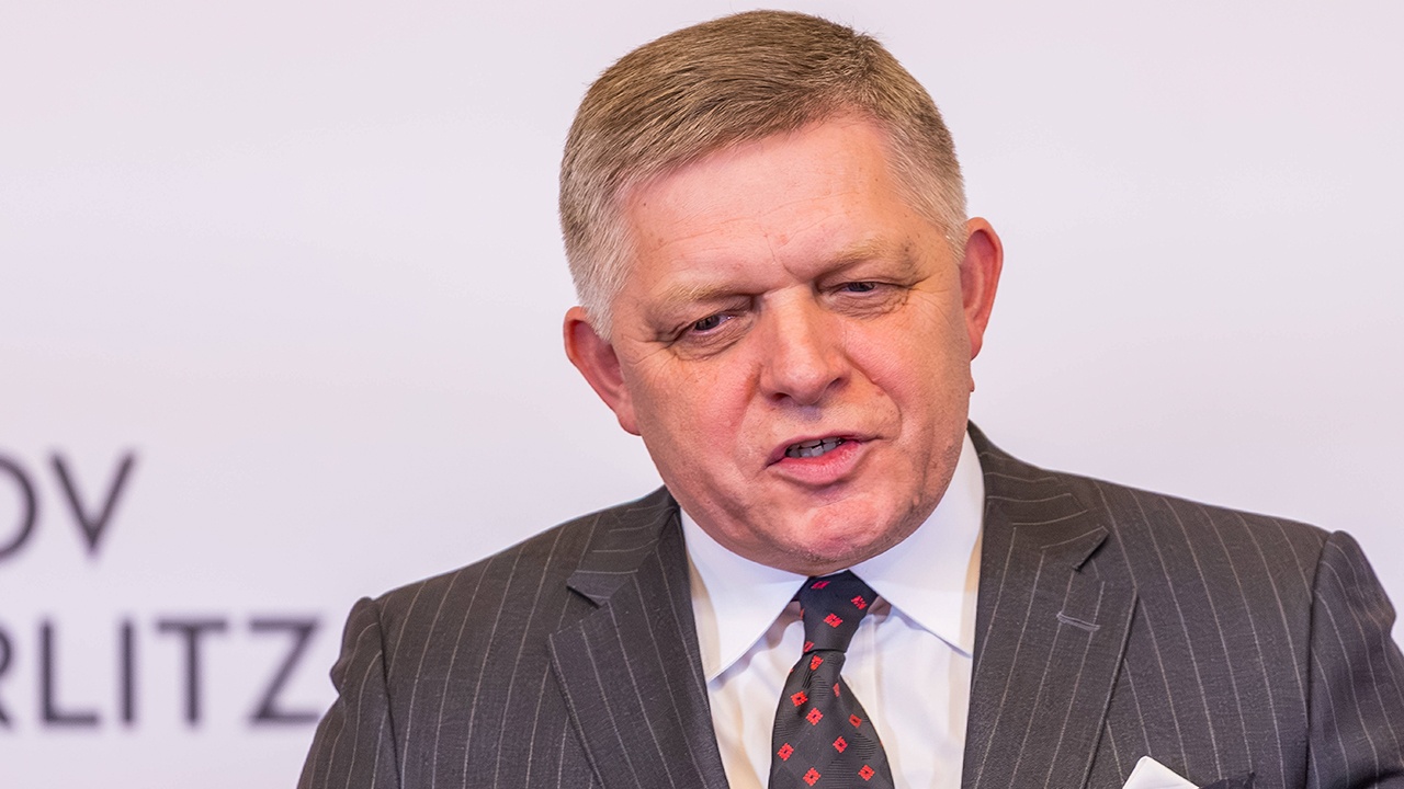 Фицо назвал ошибкой отказ Украины от мирного договора в 2022 году