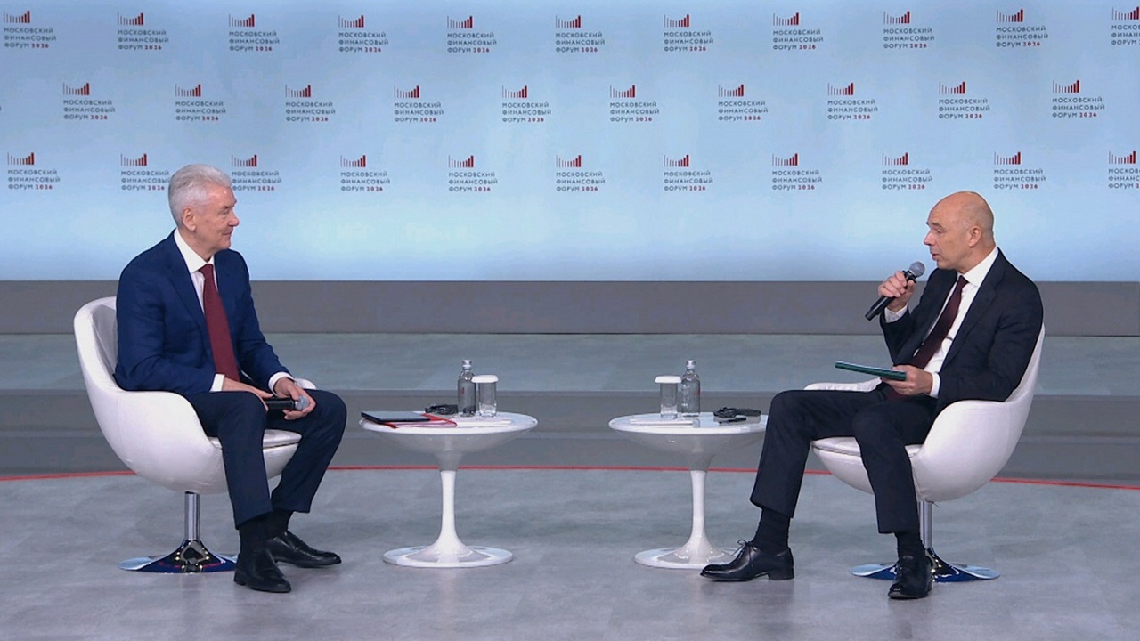 Собянин рассказал Силуанову анекдот, говоря об искусственном интеллекте