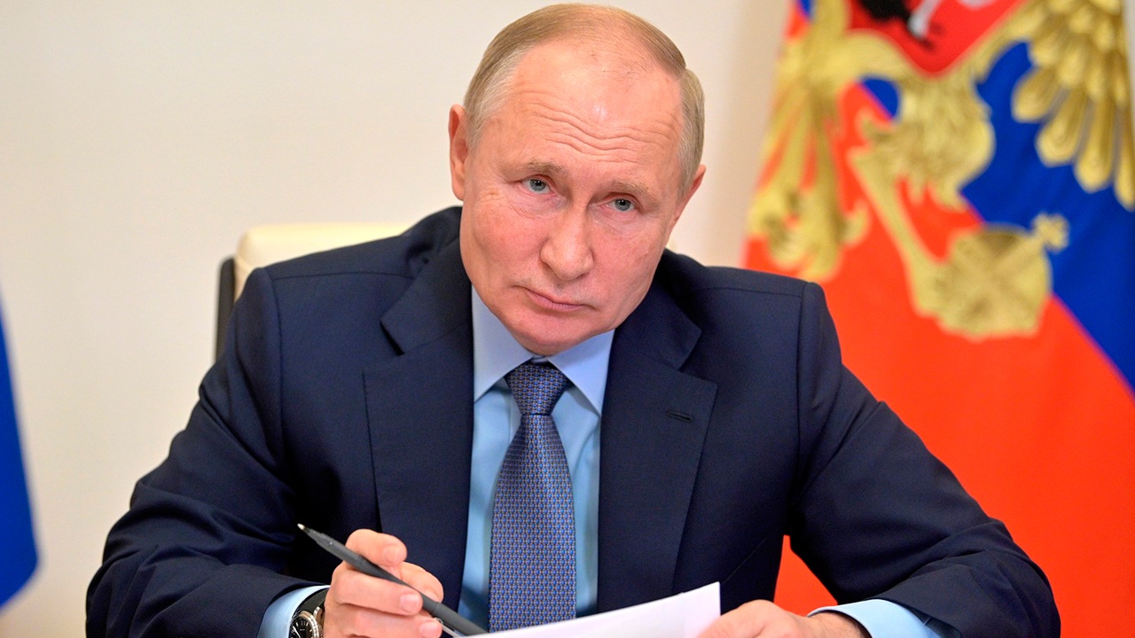 Путин ввел временное управление заводом американской компании Aptar