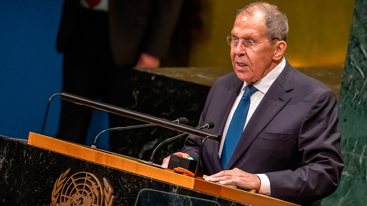 Лавров: Европа делает все, чтобы сорвать мирные переговоры по Украине