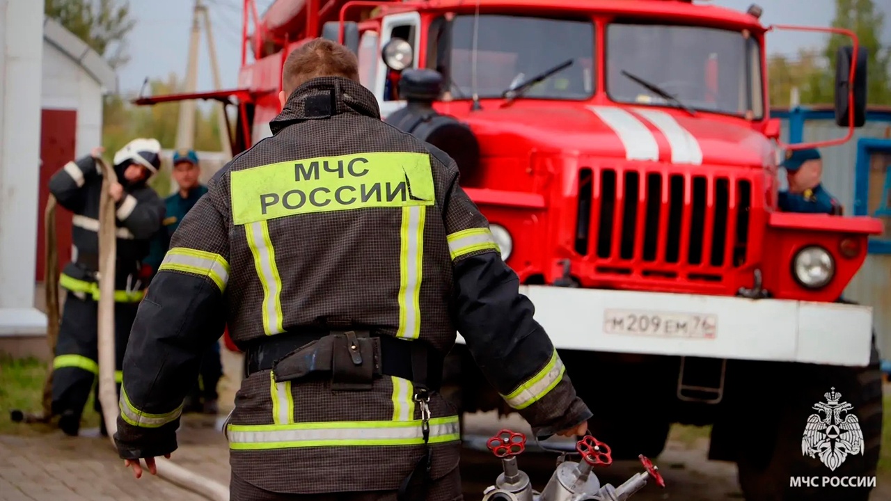 Пять человек погибли при пожаре на заводе пиротехники в Переславле-Залесском