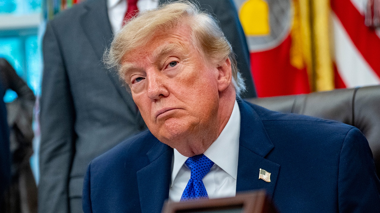 Трамп удивлен освобождению под залог задержанных у авиабазы Фэрфорд