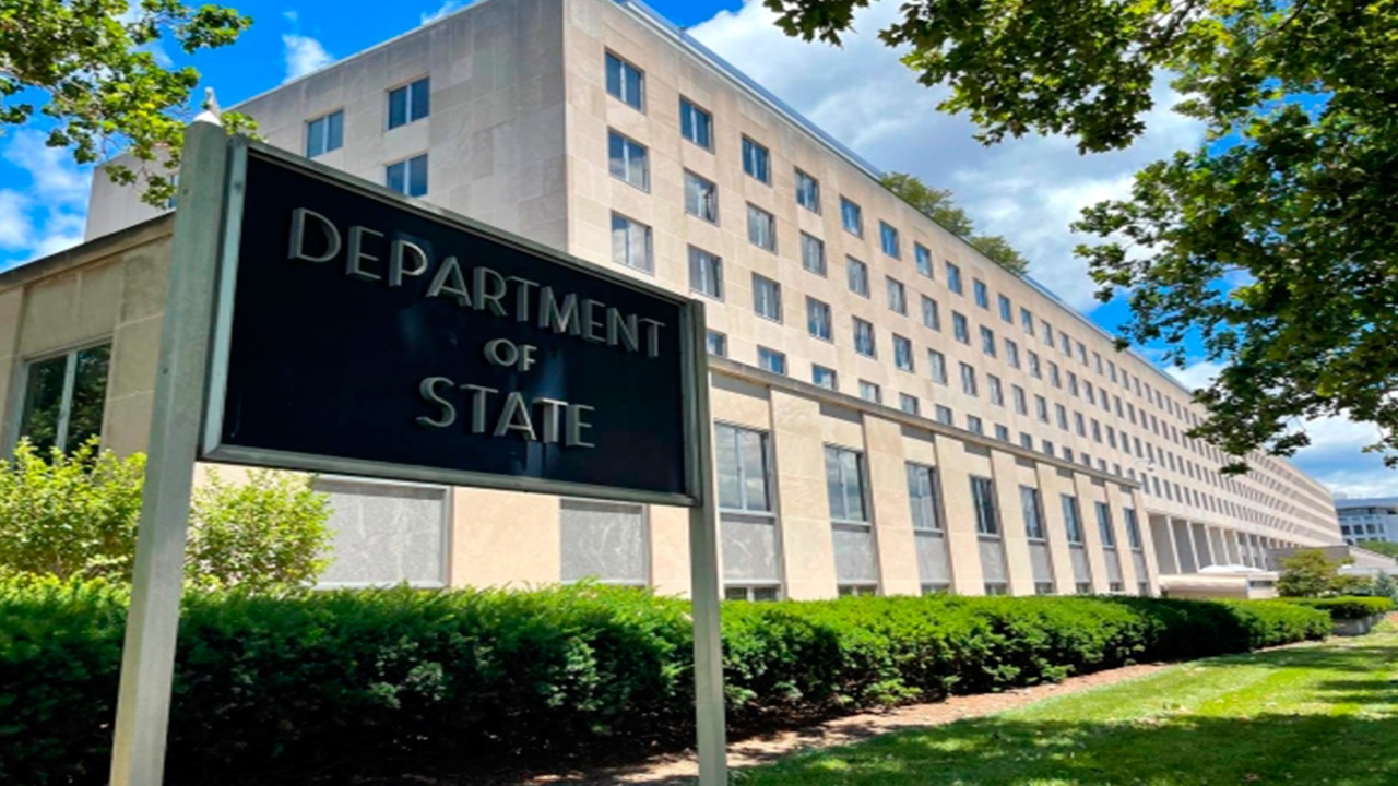 США ввели новые ограничения для выдачи виз иностранцам 